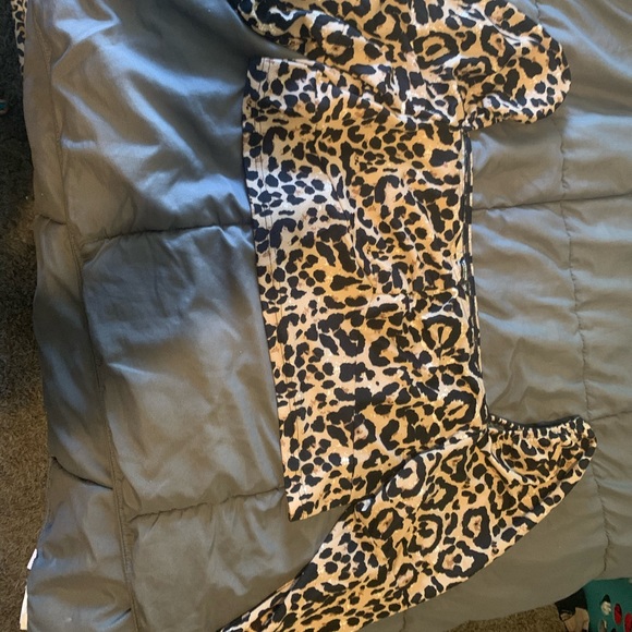 Spring cleaning clothes - Picture 2 of 12